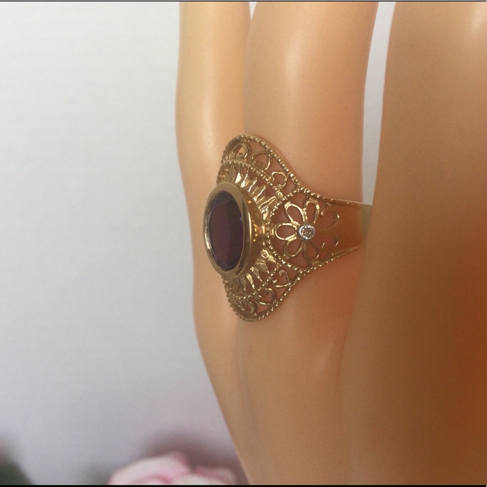 14k Amethyst Ring - Picture 4 of 5